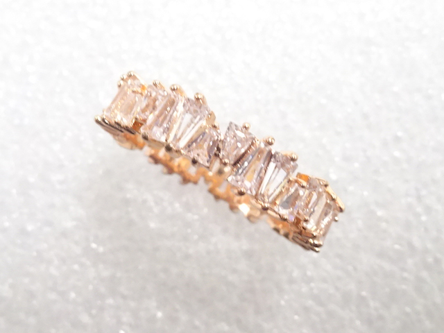 JAPANESE KIMONO / ANTIQUE CRYSTAL RING (SIZE 11)